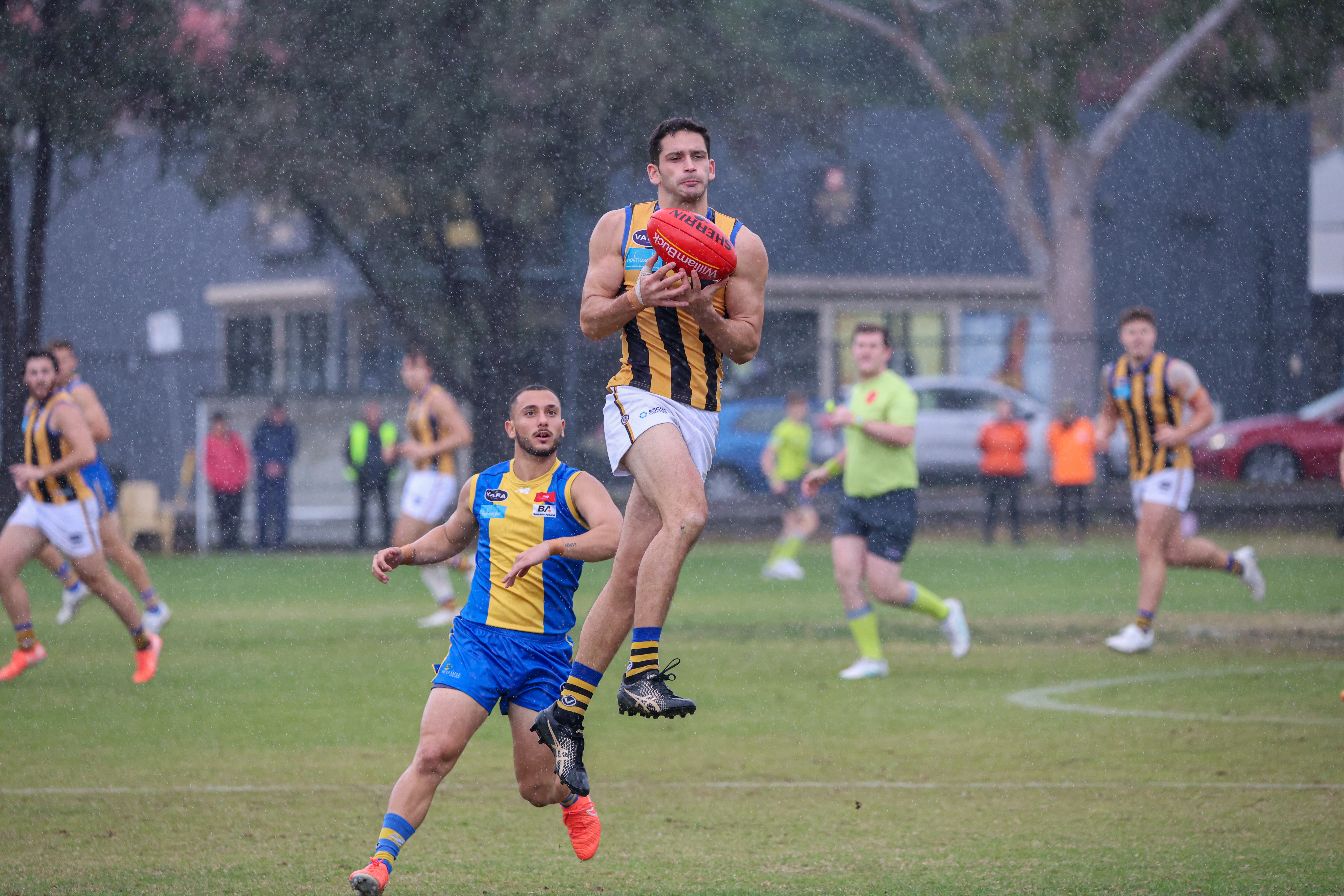 William Buck Premier Men's Round 6: A Look at the Results Across the League
